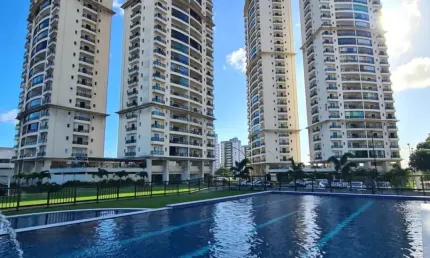 Apartamento com 3 quartos para alugar na Rua Jaguarari, 4985, Candelária, Natal