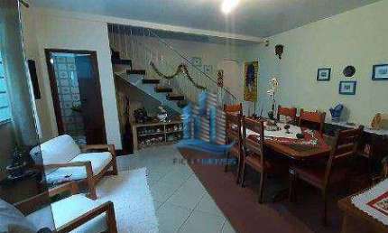 Sobrado com 3 dormitórios à venda, 185 m² por R$ 760.000,00 - Vila Bastos - Santo André/SP