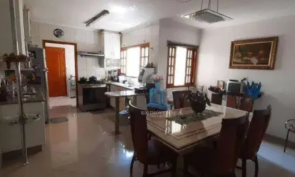 Sobrado com 3 dormitórios à venda, 250 m² por R$ 1.166.000,00 - Boa Vista - São Caetano do Sul/SP