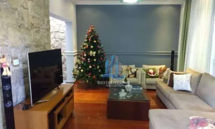 Sobrado com 3 dormitórios à venda, 280 m² por R$ 1.484.000,00 - Santa Maria - São Caetano do Sul/SP