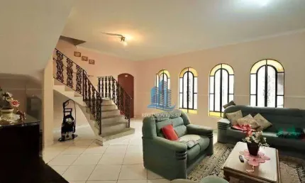 Sobrado com 3 dormitórios à venda, 323 m² por R$ 692.000 - Jardim - Santo André/SP