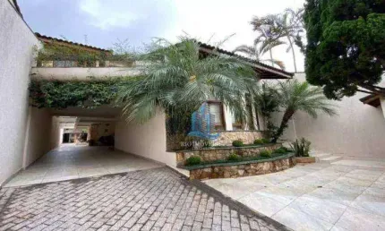 Sobrado com 4 dormitórios, 495 m² - venda por R$ 2.809.000 ou aluguel por R$ 22.517/mês - Jardim - Santo André/SP