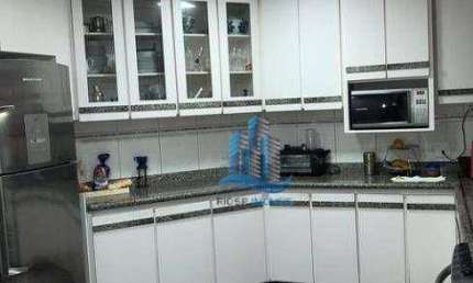 Sobrado com 3 dormitórios à venda, 324 m² por R$ 1.980.000,00 - Campestre - Santo André/SP