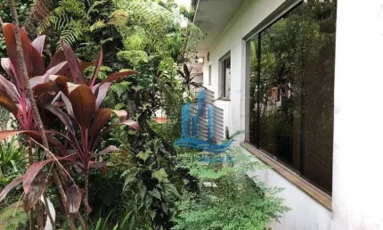 Casa com 3 dormitórios à venda, 299 m² por R$ 2.067.000,00 - Jardim São Caetano - São Caetano do Sul/SP