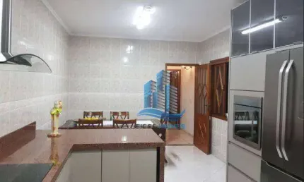 Sobrado com 3 dormitórios à venda, 220 m² por R$ 1.506.000,00 - Boa Vista - São Caetano do Sul/SP