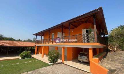 Chácara à 5 min. da Rod. Castelo Branco, aceita financiamento, com 4 dormitórios, 5731 m² por R$ 1.500.000 - Viçoso - Araçariguama/SP