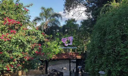 Casa com 3 dormitórios à venda, 230 m² por R$ 970.000,00 - Residencial Santa Helena - Gleba I - Santana de Parnaíba/SP