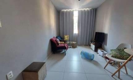 Apartamento com dois dormitórios no centro do Rio de Janeiro