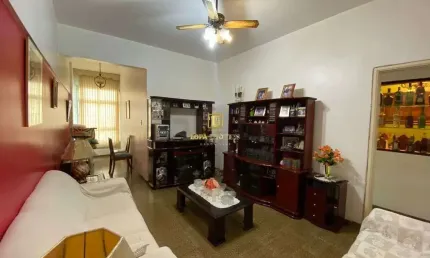 Apartamento Três Quartos com Dependência e Vaga de Garagem no Centro do Rio