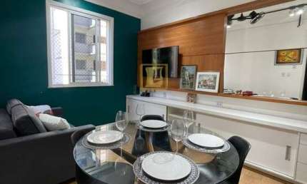 Apartamento composto de Sala dois Quartos dependência em Centro Rio de Janeiro