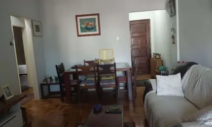 Apartamento 3 quartos com dependência uma vaga de garagem na escritura.