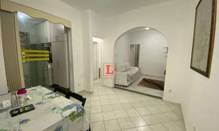 Amplo Apartamento de 2 Quartos + Dependência no Bairro de Fátima Centro do Rio