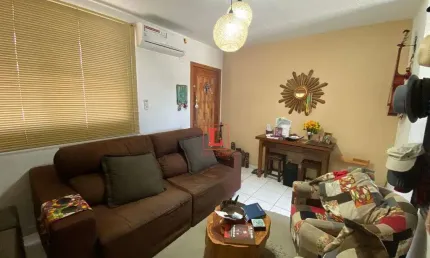 Apartamento de 2 Quartos Pronto para Morar na Rua Frei Caneca Estácio