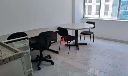 Sala comercial com garagem no Centro do Rio de Janeiro