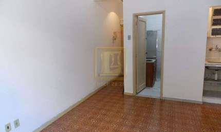 Apartamento Conjugado de frente no Bairro de Fátima