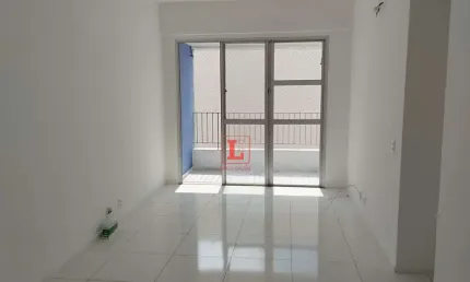 Apartamento de Sala Dois Quartos dependência  Praça da Bandeira Rio de Janeiro
