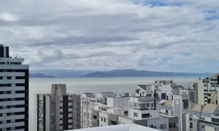 Cobertura com 3 quartos à venda na Rua Embaixador Edmundo da Luz Pinto, 0100, Agronômica, Florianópolis