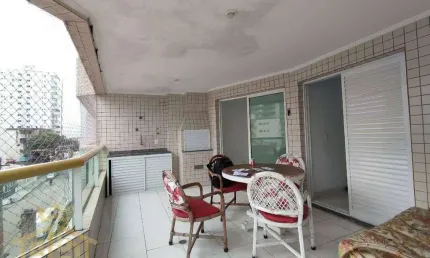 Apartamento 3 quartos, 1 suíte  no bairro de Vila Tupi em Praia Grande - SP