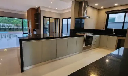 Casa para Locação em Santana de Parnaíba, Tamboré, 4 dormitórios, 4 suítes, 6 banheiros, 2 vagas