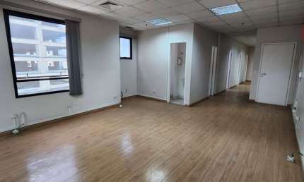 Sala Comercial para Locação em Barueri, Alphaville Industrial, 3 banheiros, 2 vagas