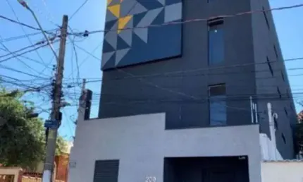 Prédio inteiro a venda a poucos metros do metro Guilhermina esperança.  44 studios de 25 a 30m², ótimo investimento!