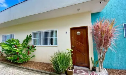 Casa com 2 dormitórios à venda, 56 m² por R$ 290.000,00 - Cibratel II - Itanhaém/SP