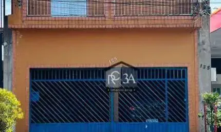 Sobrado na equina da Avenida Salim Farah Maluf ótimo para investimento e rentabilidade de aluguel, residencial ou comercial.
