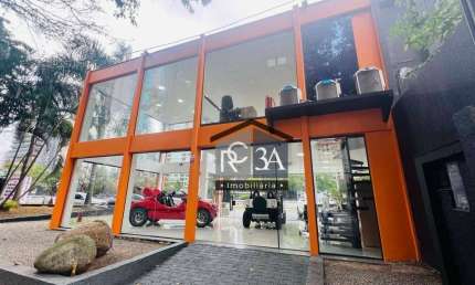 Prédio comercial no Itaim Bibi para venda e locação.