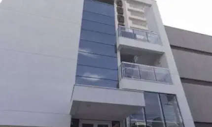 Apartamento a venda no tatuapé com 2 dormitorios, sacada grill, 1 vaga.