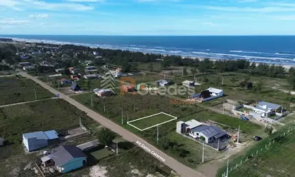 Terreno à venda – frente para a avenida santa catarina | lagoinha norte – balneário arroio do silva/sc