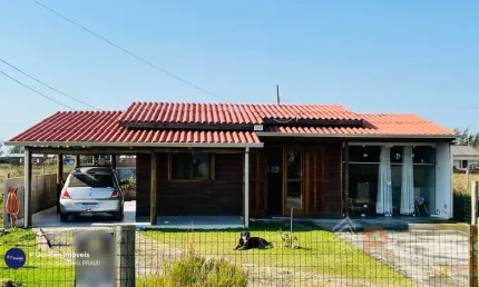Casa à Venda no Bairro Lagoinha Norte – Balneário Arroio do Silva/SC