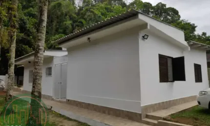 Casa com 3 quartos à venda na Praia do Itamambuca, Ubatuba  por R$ 1.050.000