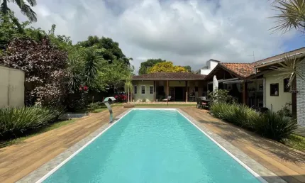 Casa com 8 quartos à venda na Barra da Lagoa, Ubatuba  por R$ 2.800.000