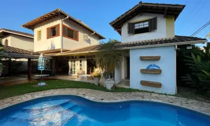 Casa com 4 quartos à venda em Itaguá, Ubatuba  por R$ 1.700.000
