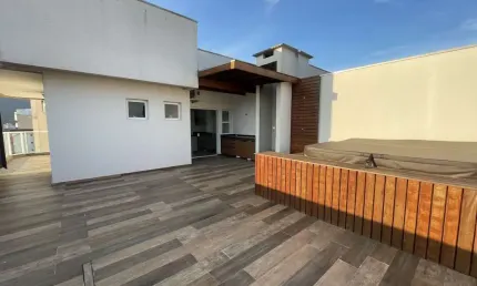 Cobertura com 3 quartos à venda no Centro, Ubatuba  por R$ 1.300.000