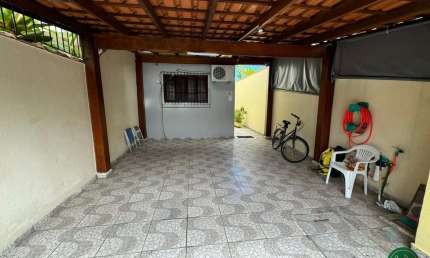 Casa com 5 quartos à venda em Itaguá, Ubatuba  por R$ 960.000