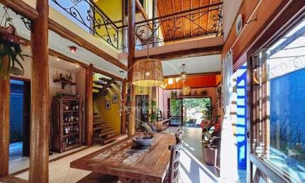 Casa com 3 quartos à venda em Perequê Açu, Ubatuba  por R$ 1.990.000