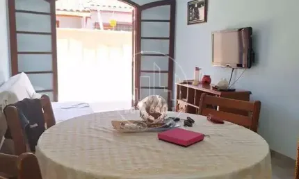 Apartamento com 2 quartos à venda em Itaguá, Ubatuba  por R$ 600.000