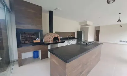 Casa em condomínio fechado com 8 quartos à venda na Praia do Itamambuca, Ubatuba  por R$ 4.250.000