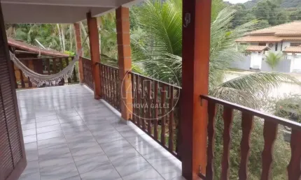 Casa em condomínio fechado com 4 quartos à venda em Ressaca, Ubatuba  por R$ 1.280.000