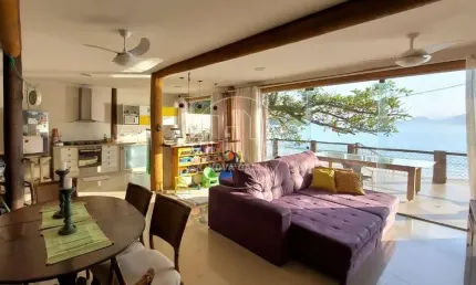 Casa com 3 quartos à venda na Praia da Almada, Ubatuba  por R$ 3.000.000