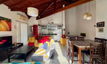 Cobertura com 3 quartos à venda na Praia Grande, Ubatuba  por R$ 1.800.000