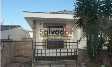 Assobradado na Rua Olival Costa - Ipiranga - São Paulo