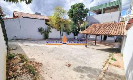 Casa com 4 quartos à venda no Planalto, Belo Horizonte  por R$ 780.000