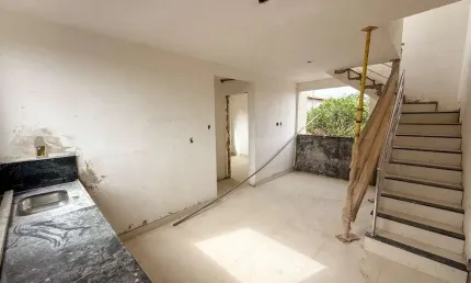Cobertura com 3 quartos à venda na Santa Branca, Belo Horizonte  por R$ 530.000