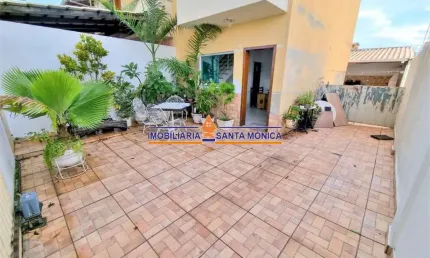 Casa com 2 quartos à venda na Santa Amélia, Belo Horizonte  por R$ 600.000