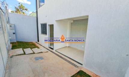Casa com 3 quartos à venda em Piratininga (Venda Nova), Belo Horizonte  por R$ 545.000
