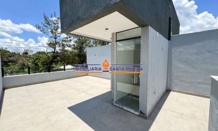 Casa com 3 quartos à venda no Planalto, Belo Horizonte  por R$ 700.000