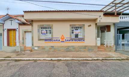 Casa com 4 quartos à venda no Centro, Caeté  por R$ 600.000