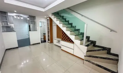 Casa com 2 quartos à venda na Santa Amélia, Belo Horizonte  por R$ 464.000